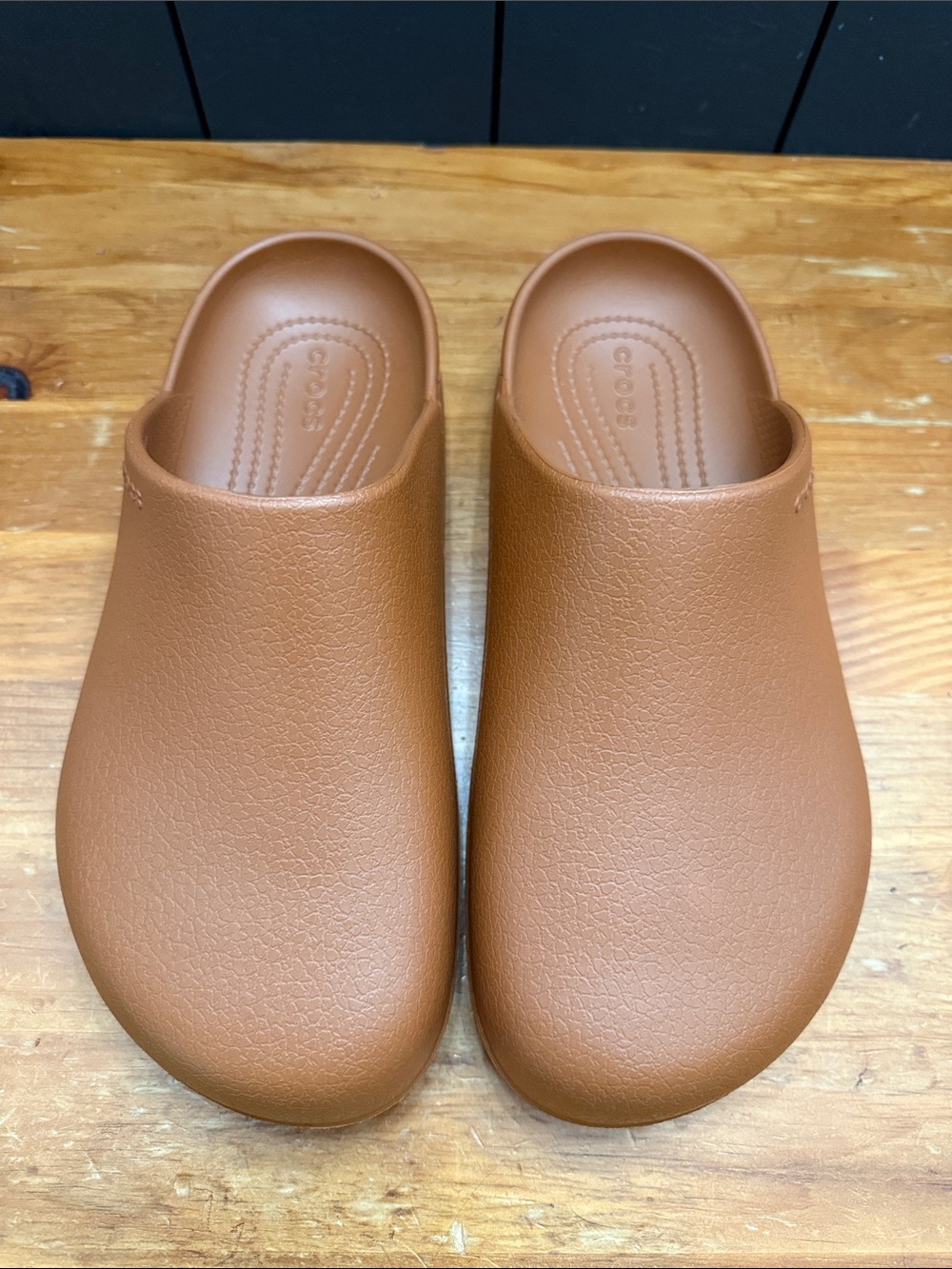 CROCS Dylan Clog Slide in Cognac - Picture 5 of 7